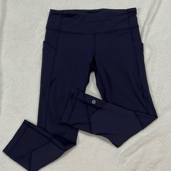 Lululemon Capris Leggings - Picture 2 of 11